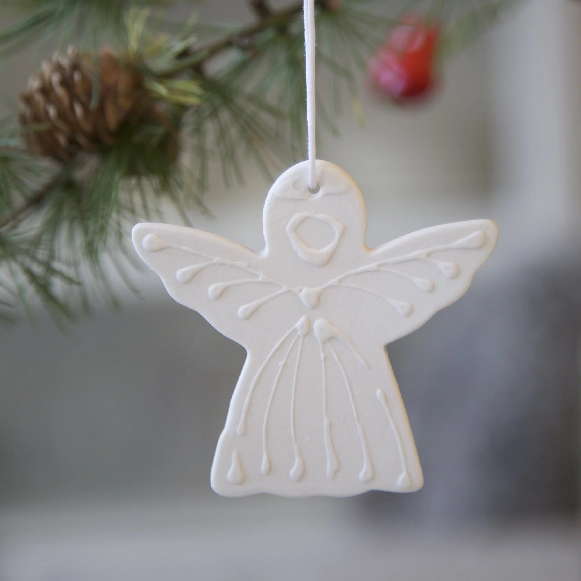 Angel Ornament – Porcelain