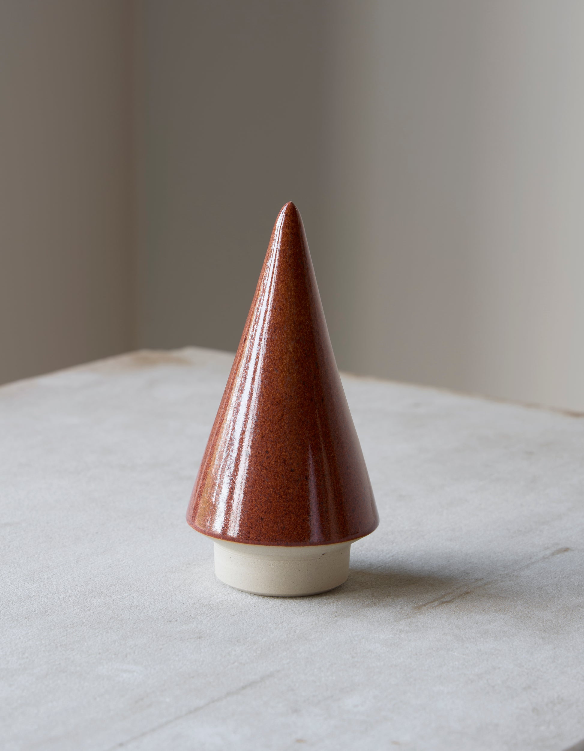 Small Christmas Tree – Chestnut