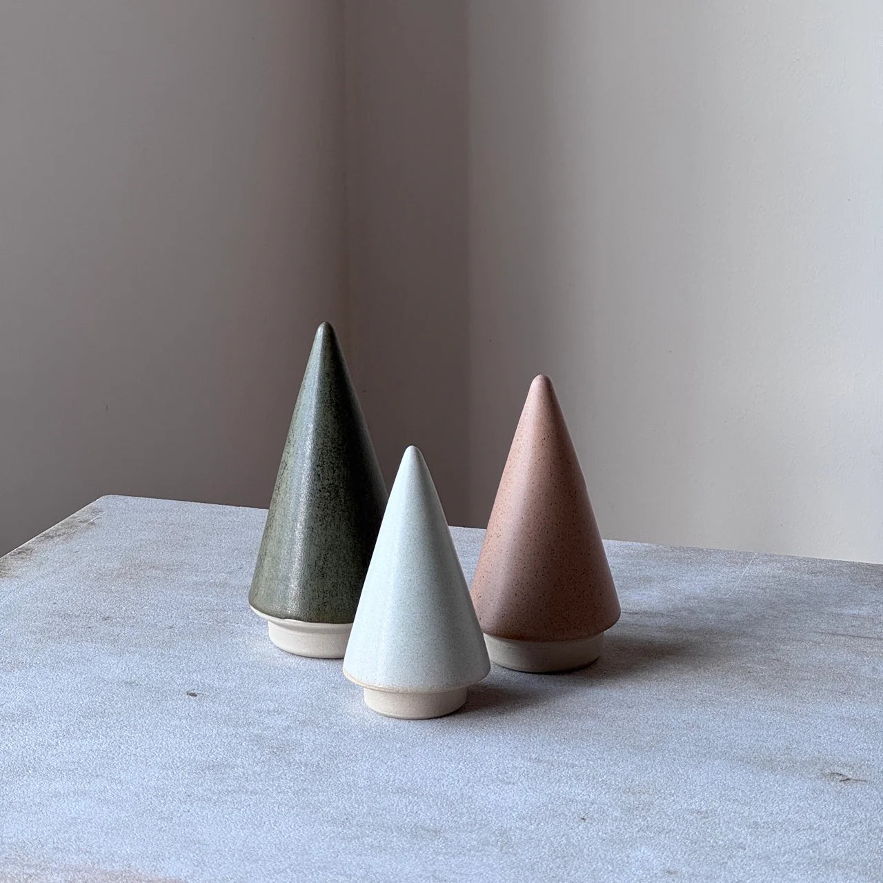 Medium Christmas Tree – Beige