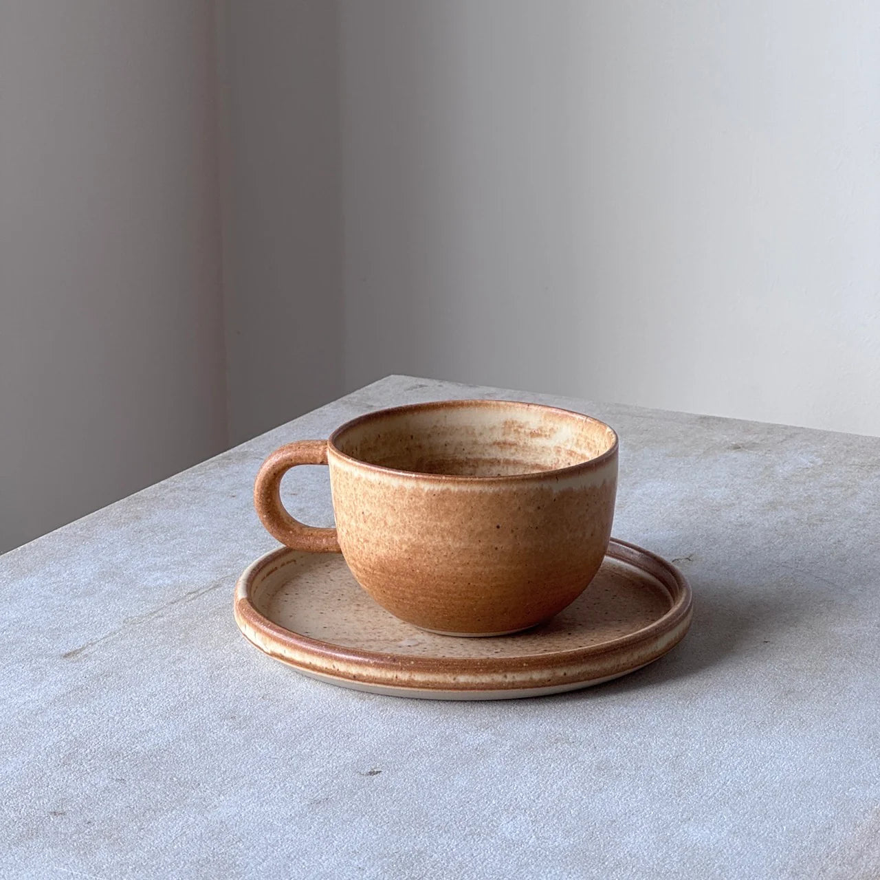 Oda Tea Cup – Brown