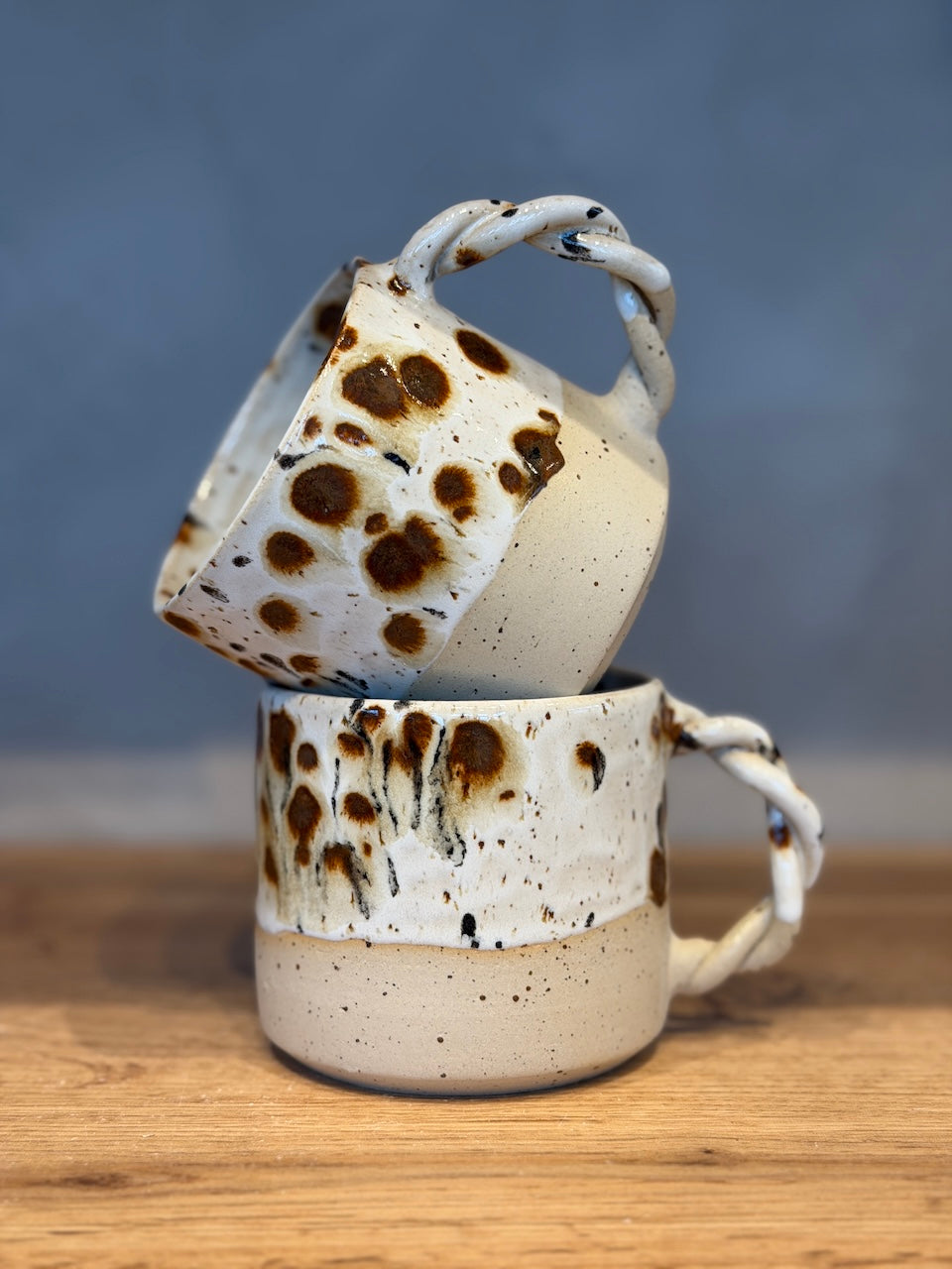 Mug With Handle - Leo