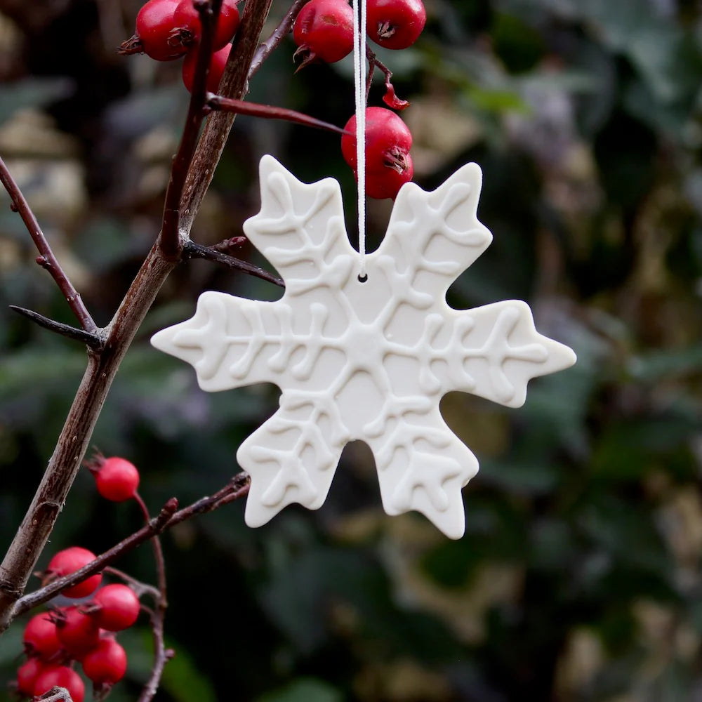 Snowflake Ornament – Porcelain
